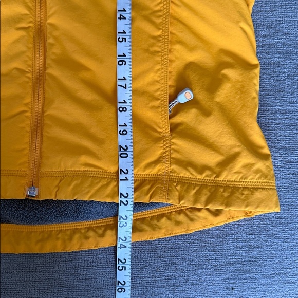 LL Bean Womens Yellow Fleece Lined Nylon Vest L Hiking Outdoor Layering Retro - Picture 6 of 10